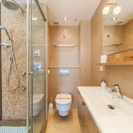 Seafront Iru Apartamento